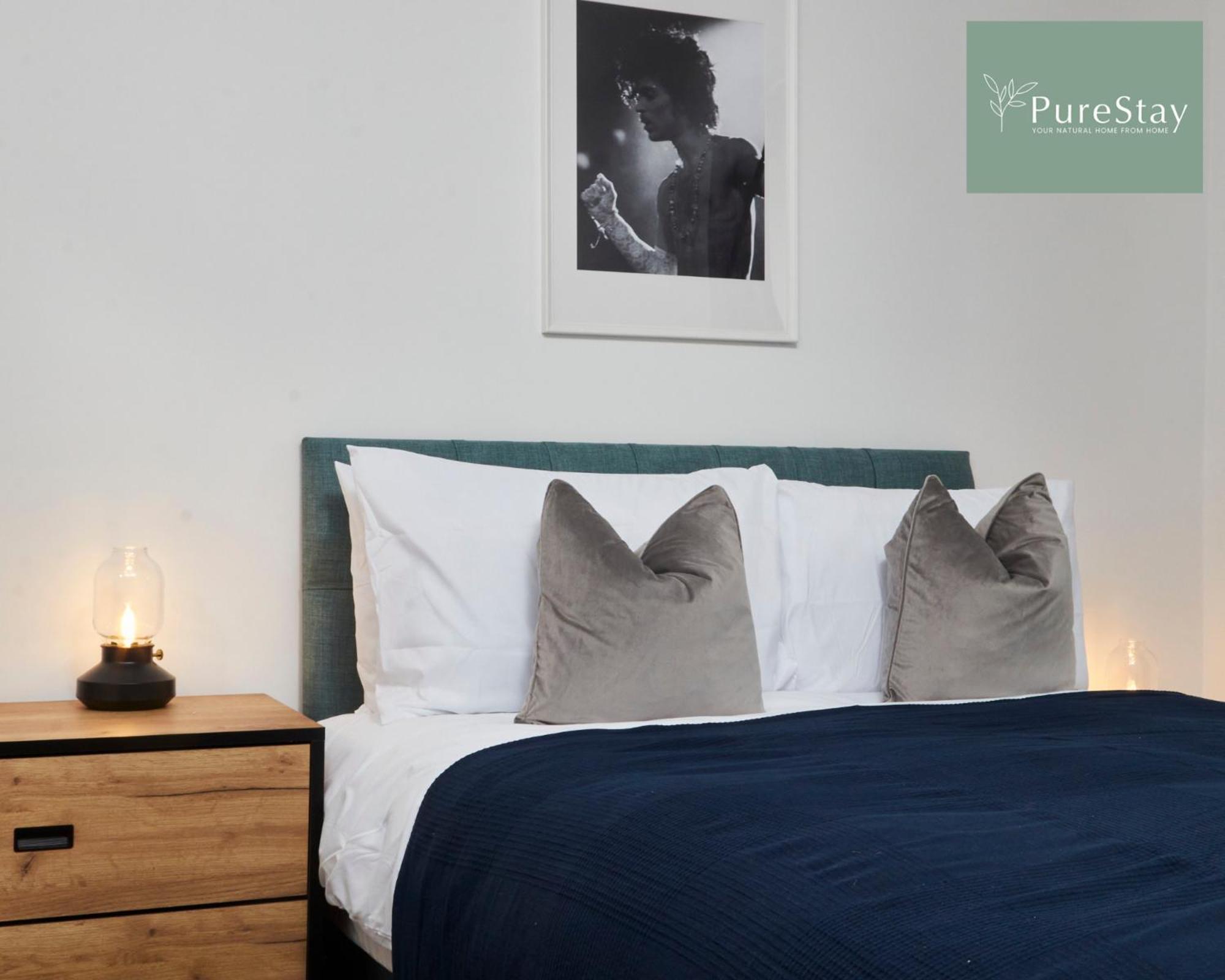 Stunning 5 Bed Manchester House With Parking By Purestay Short Lets & Serviced Accommodation Exterior photo
